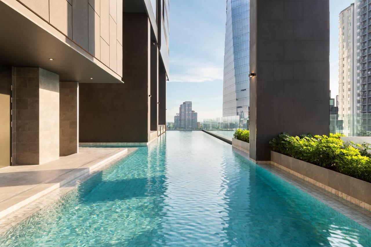 Ascott Thonglor Bangkok Otel Dış mekan fotoğraf The Sky Pool