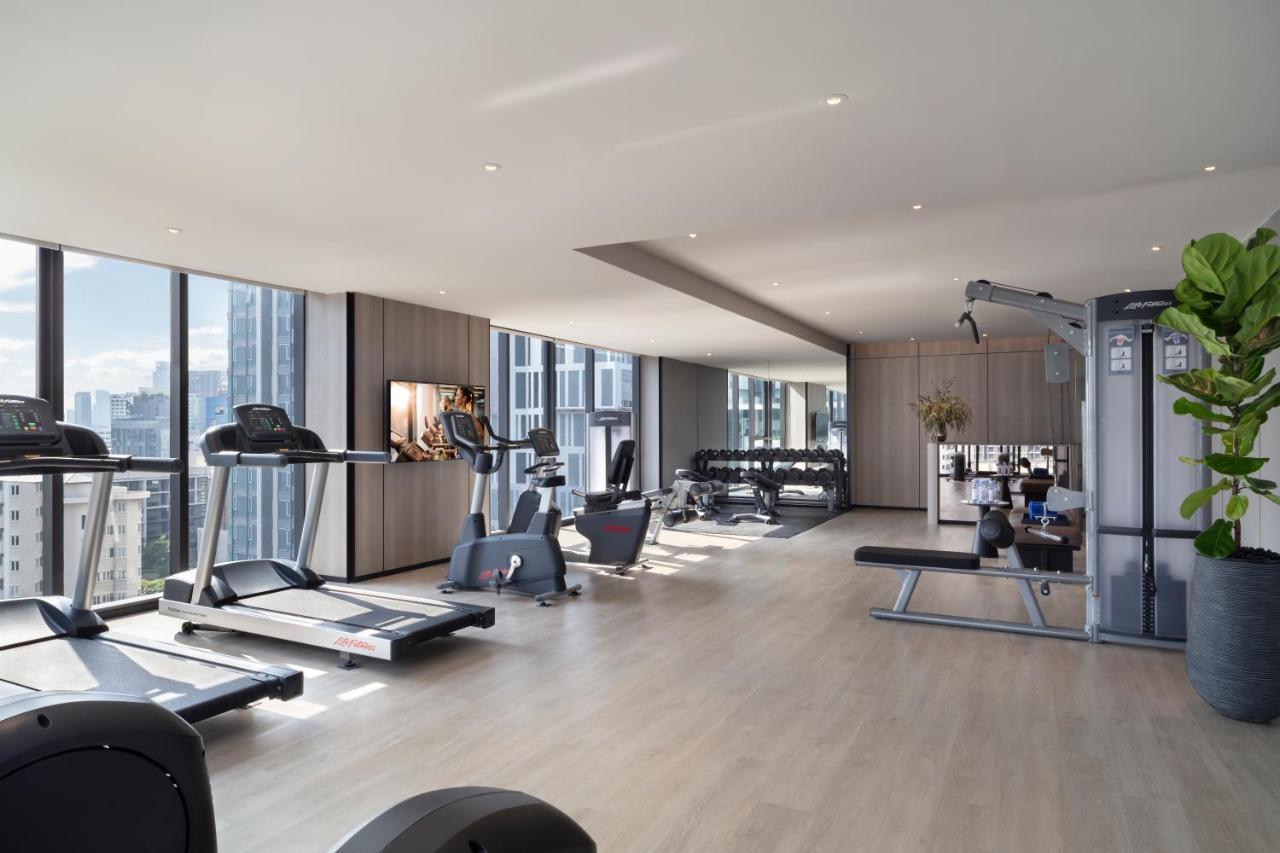 Ascott Thonglor Bangkok Otel Dış mekan fotoğraf The gym at the 101 Tower