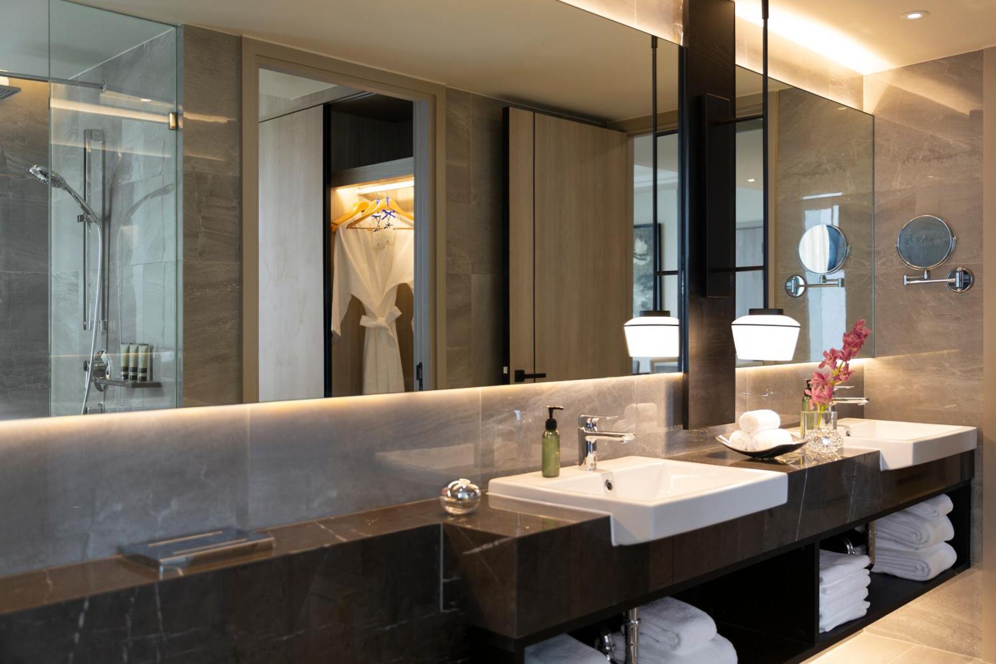 Ascott Thonglor Bangkok Otel Dış mekan fotoğraf Bathroom